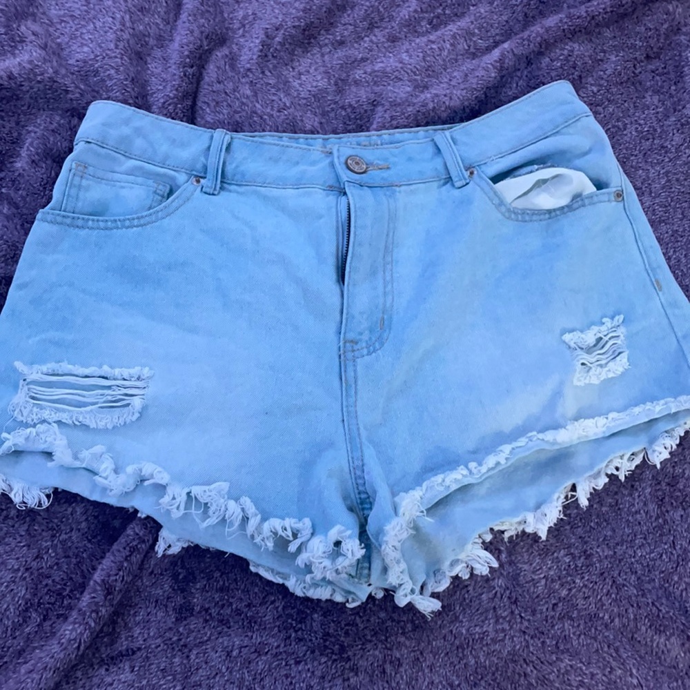 Blue short